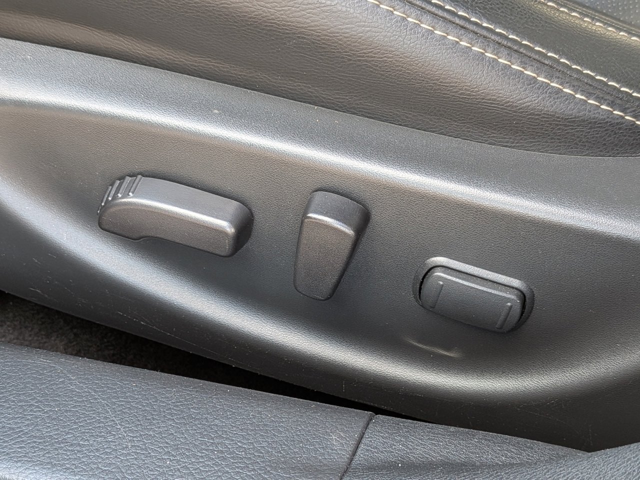 Used 2023 Nissan Maxima SV w/ Floor Mat Group FWD image 20