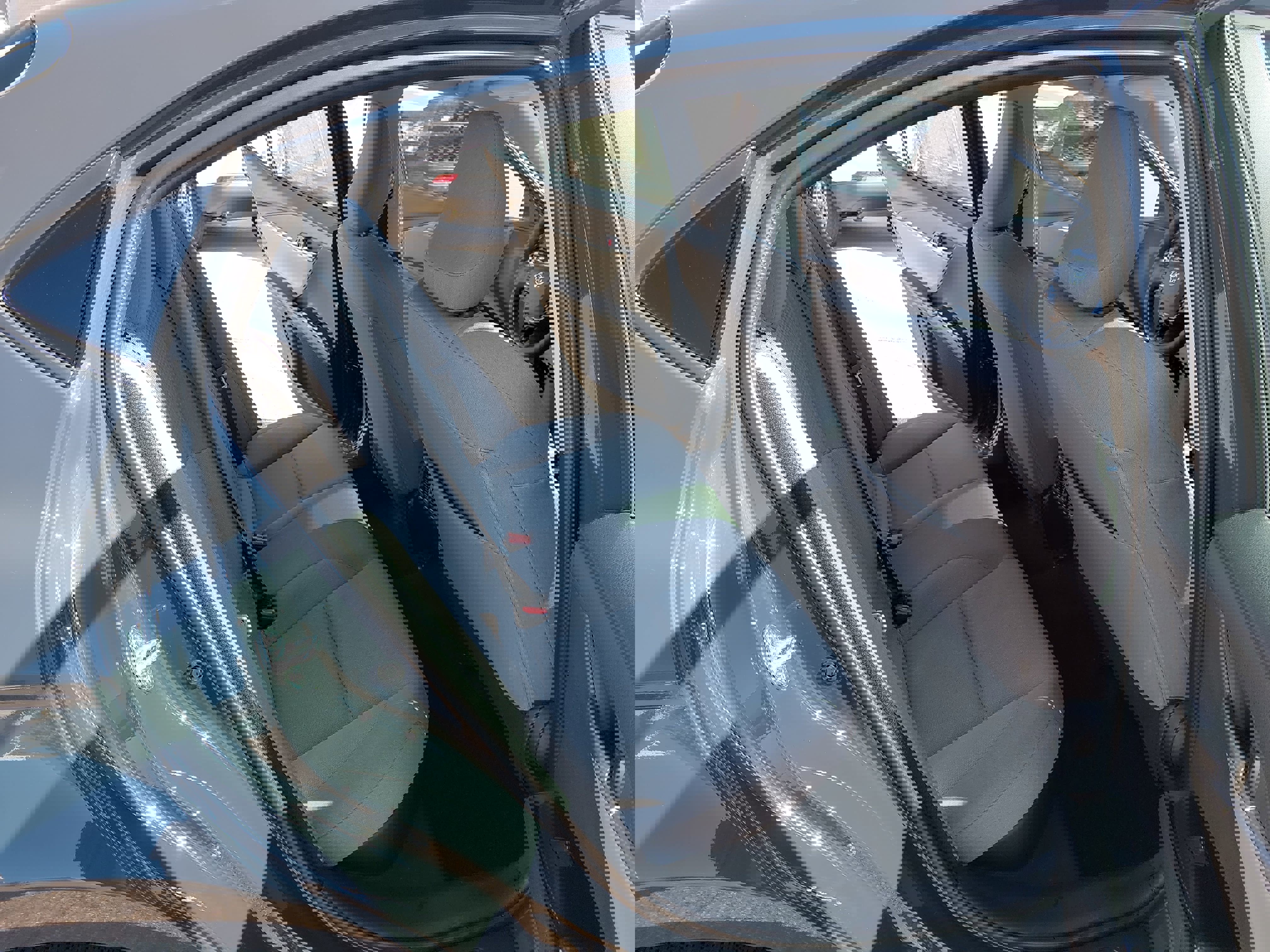 Used 2025 Toyota Camry LE image 13