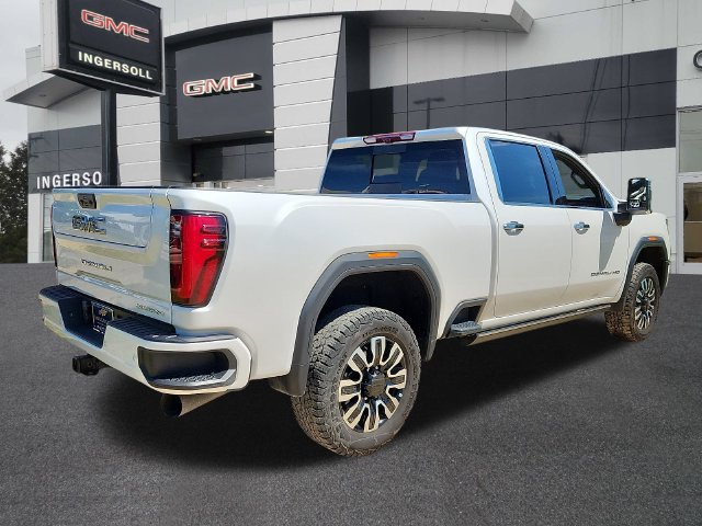 Used 2024 GMC Sierra 2500 Denali Ultimate AWD/4WD image 7