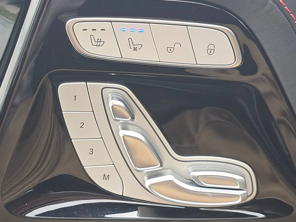 Certified 2025 Mercedes-Benz G 63 AMG 4MATIC image 6