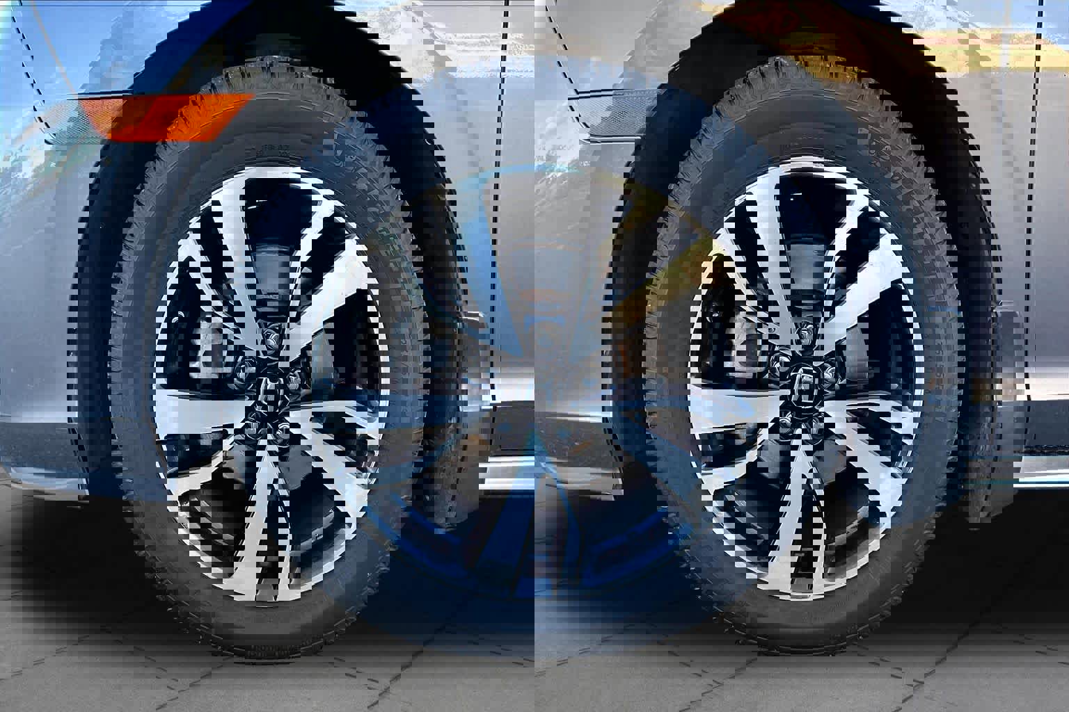 Used 2018 Honda Odyssey Elite image 10