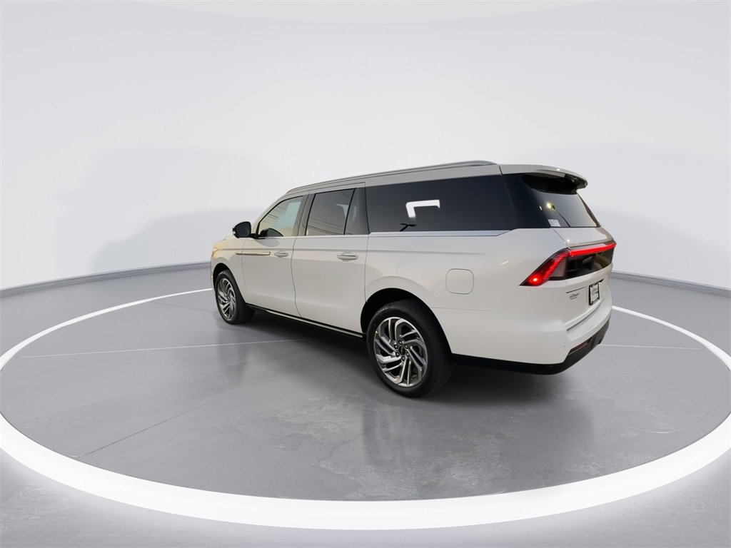 New 2025 Lincoln Navigator L Reserve image 6