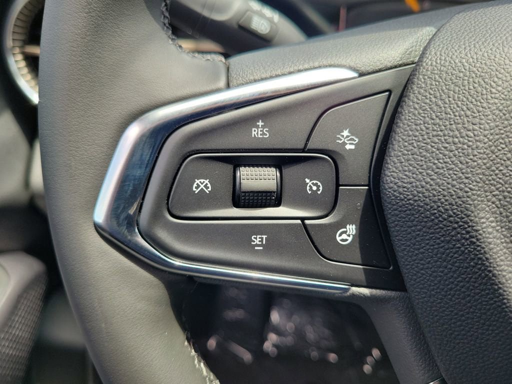 New 2026 Chevrolet Trax ACTIV w/ Driver Confidence Package FWD image 5