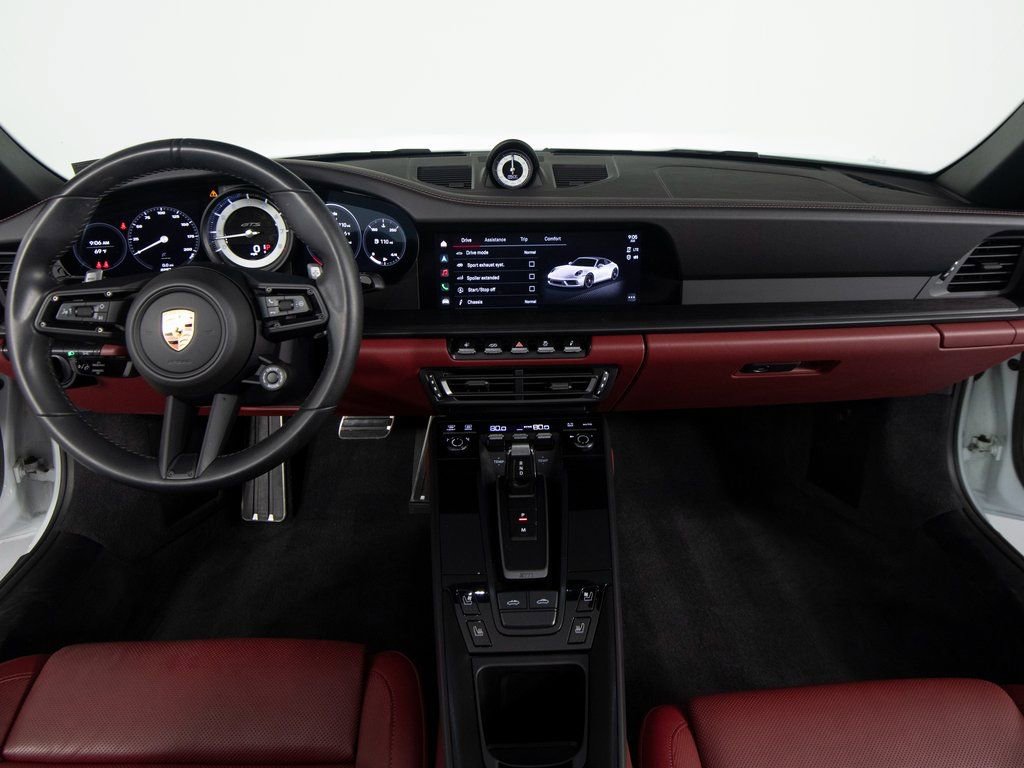 Certified 2023 Porsche 911 Targa 4 GTS image 38