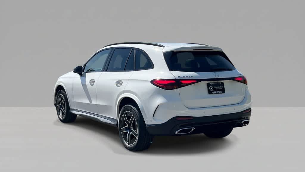Used 2027 Mercedes-Benz GLC 300 4MATIC image 6