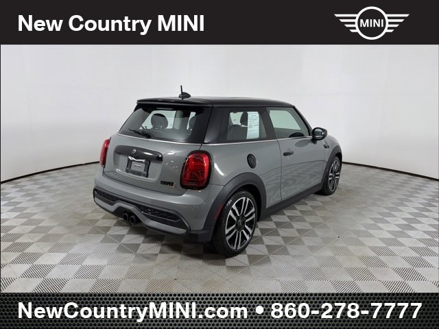 Used 2023 MINI Cooper S image 7