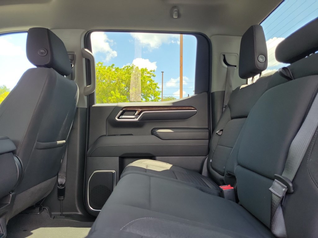 Used 2023 GMC Sierra 1500 Elevation RWD image 16