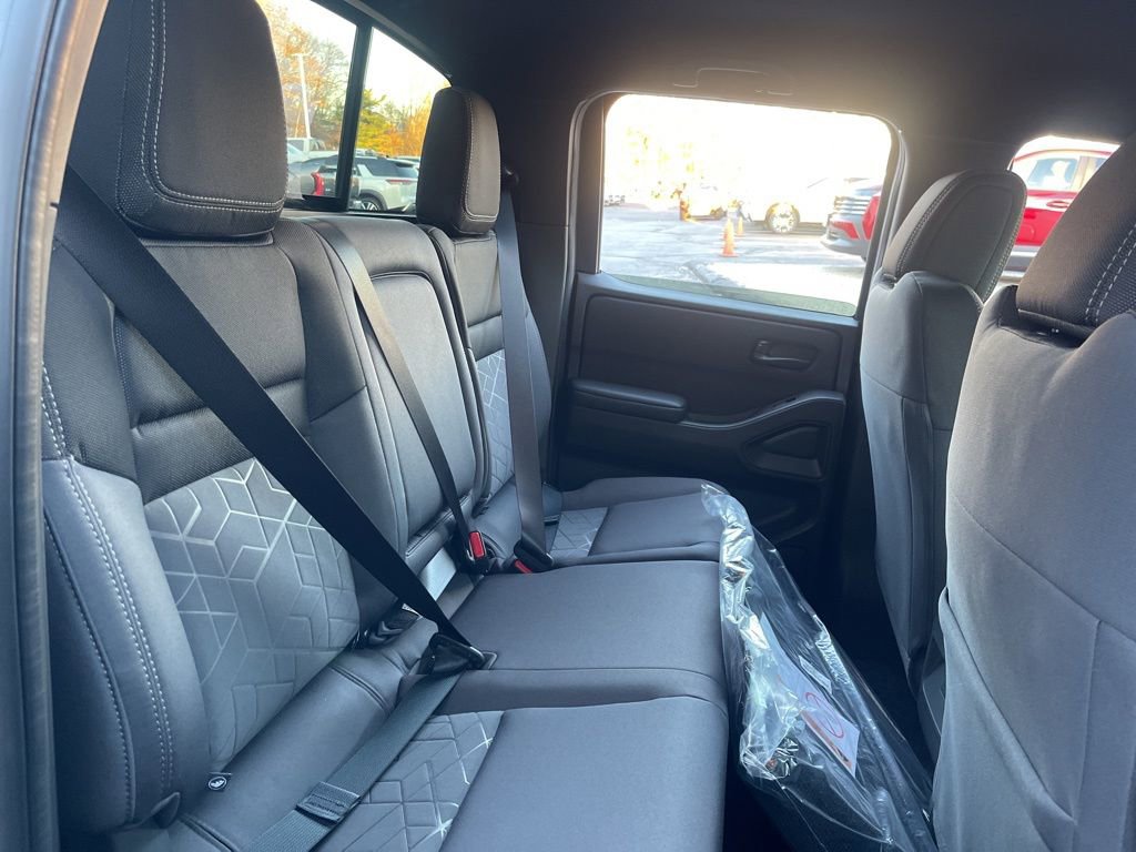 New 2026 Nissan Frontier SV w/ Tow Package image 18