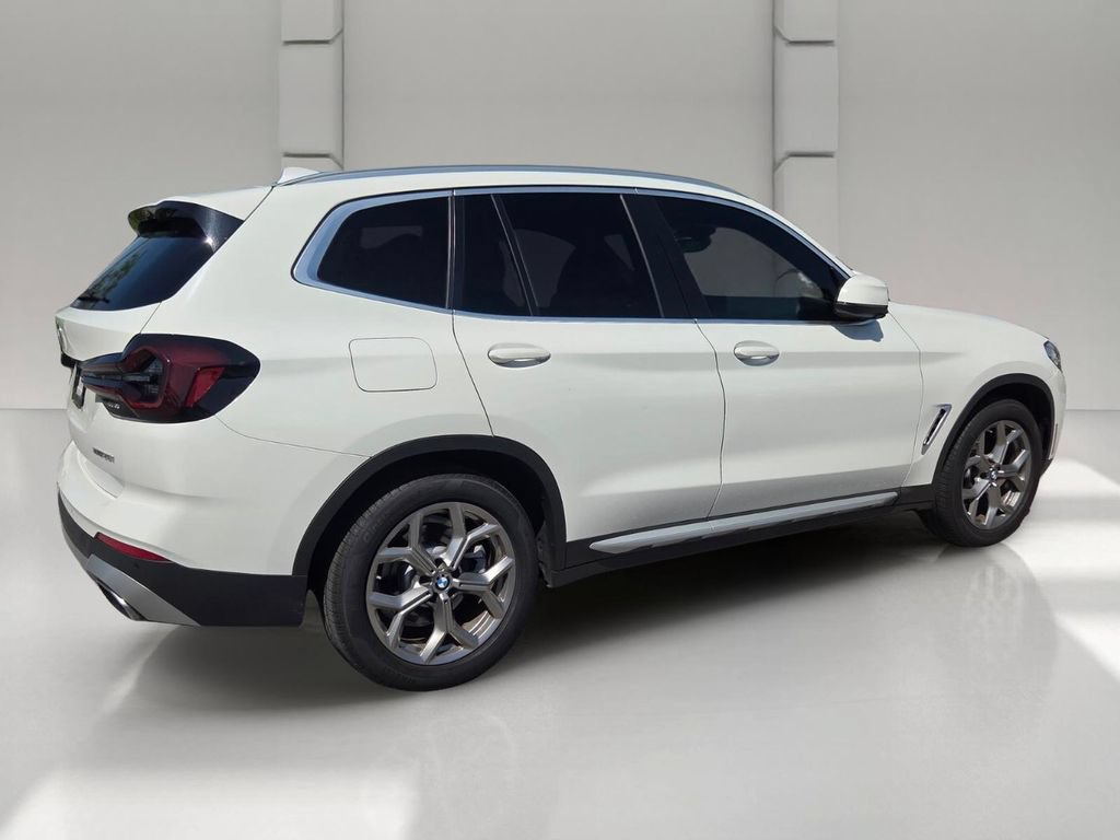 Used 2023 BMW X3 xDrive30i w/ Convenience Package AWD/4WD image 5