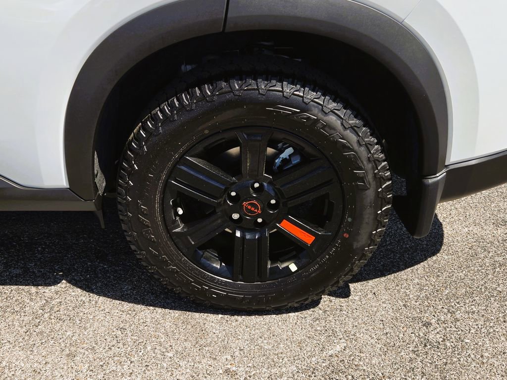 New 2026 Nissan Rogue SV w/ Rock Creek Premium Package AWD/4WD image 9