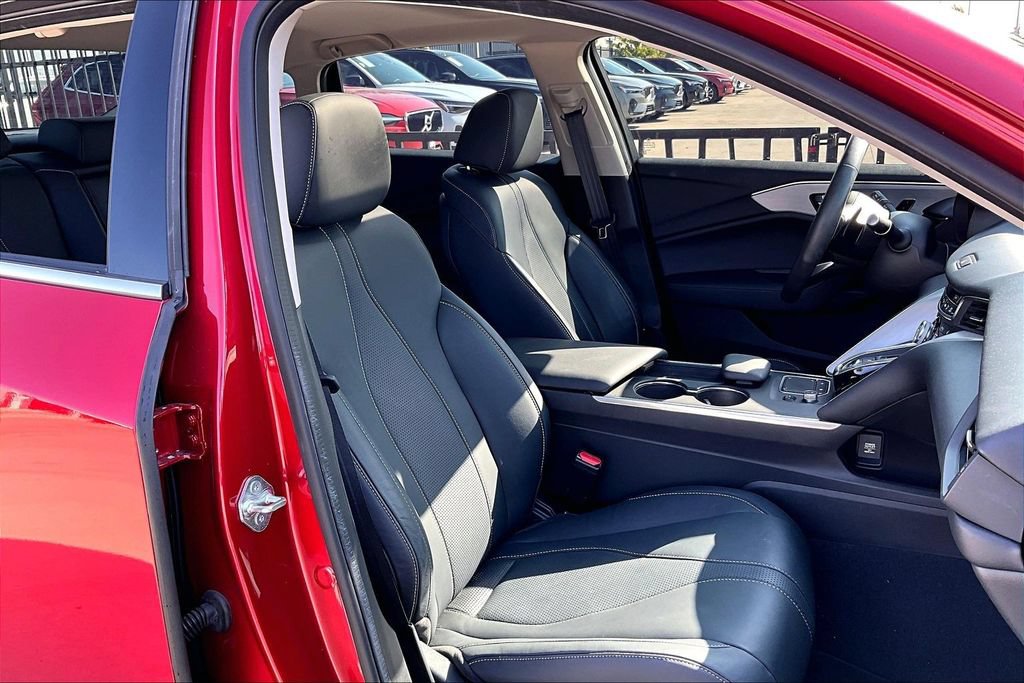 Certified 2023 Acura TLX w/ Technology Package FWD image 9