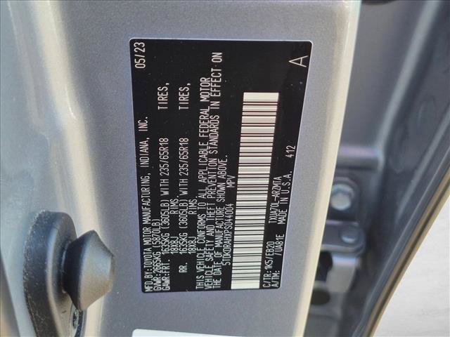 Used 2023 Toyota Highlander XLE FWD image 25