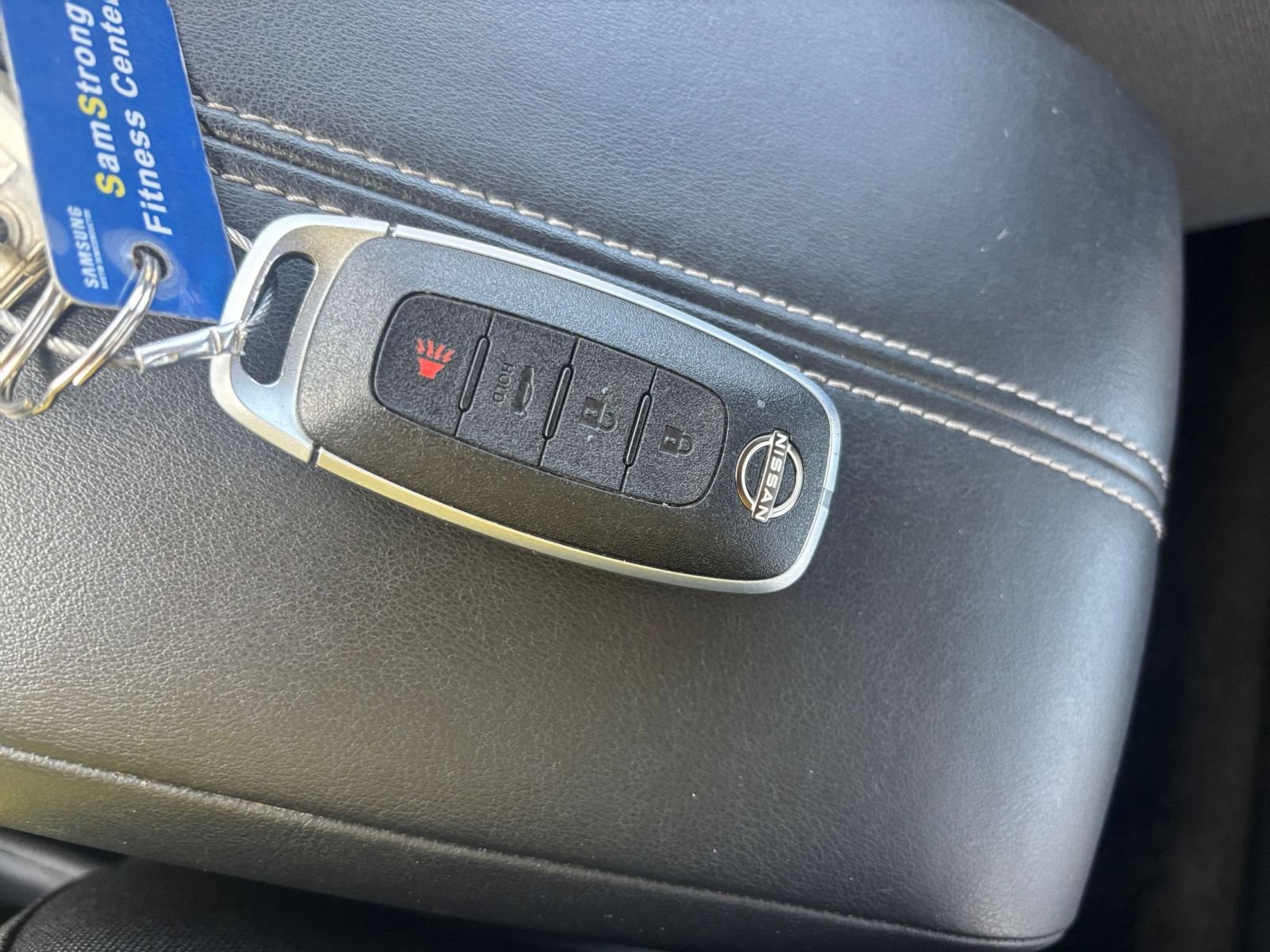 Used 2025 Nissan Sentra SV FWD image 20