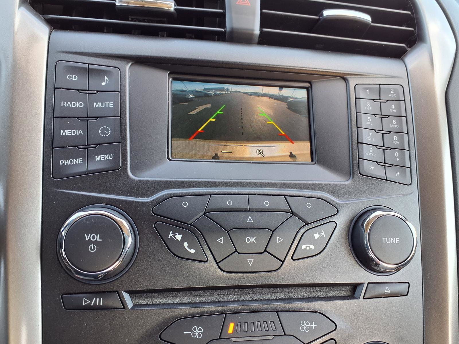 Used 2018 Ford Fusion S FWD image 7