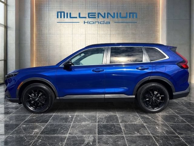 Used 2023 Honda CR-V Sport image 2