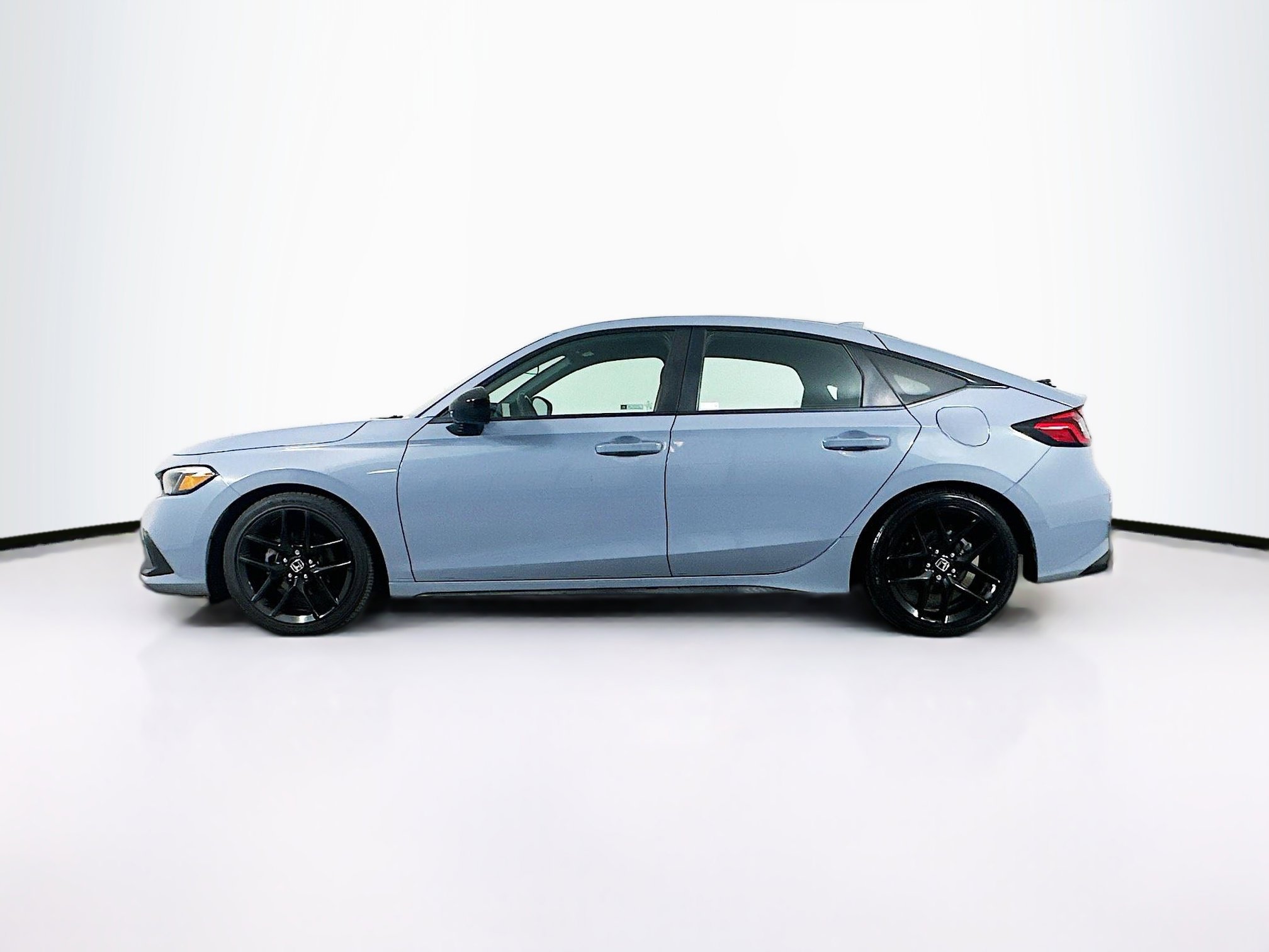 Used 2023 Honda Civic Sport image 4