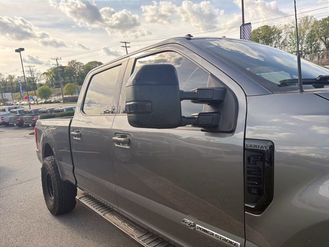 Used 2022 Ford F250 Lariat w/ Black Appearance Package image 10
