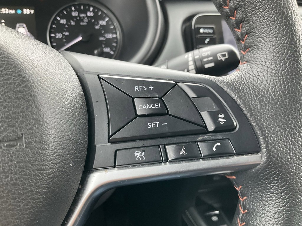 Used 2023 Nissan Kicks SR w/ SR Premium Package image 5