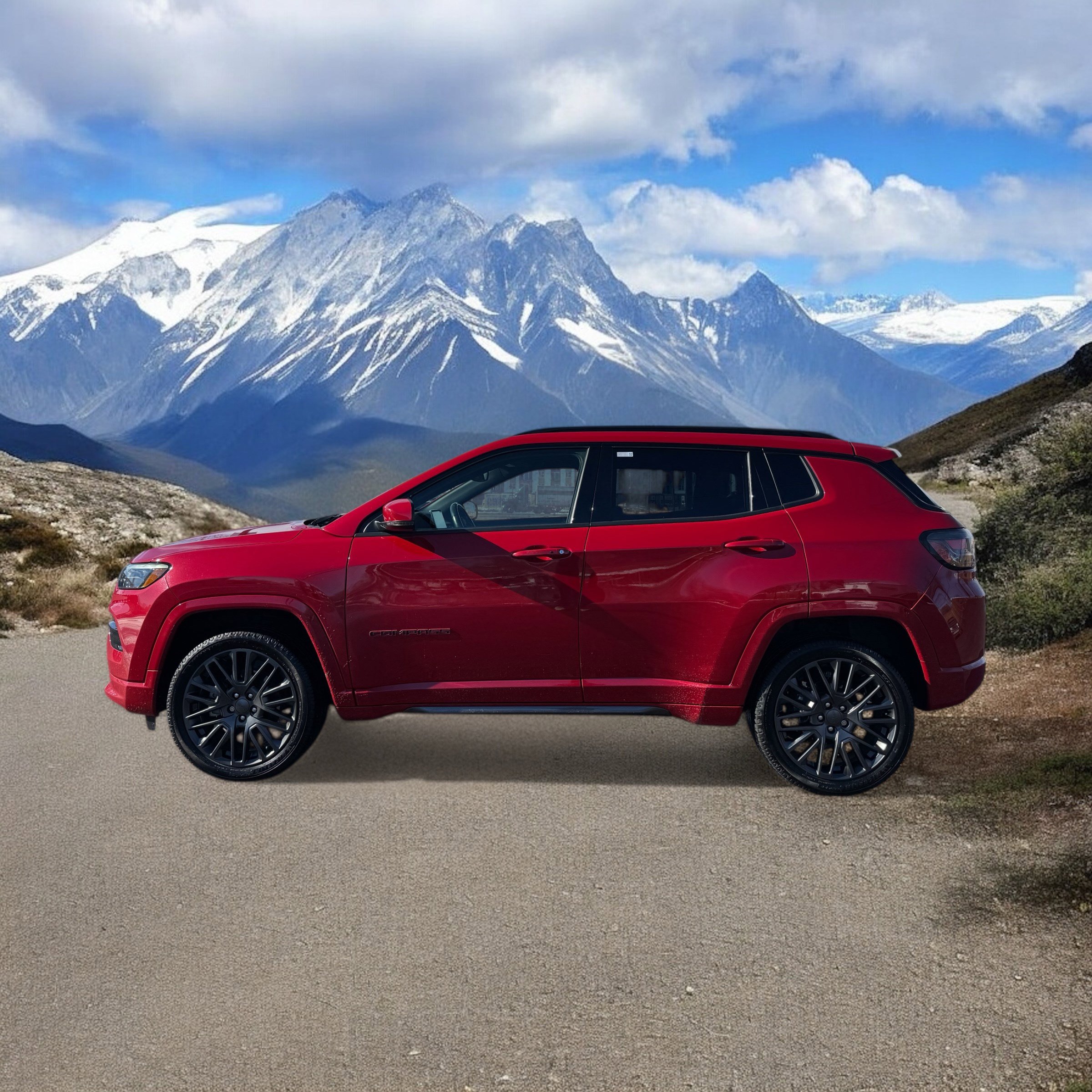 Used 2022 Jeep Compass Limited w/ (RED) Package image 2