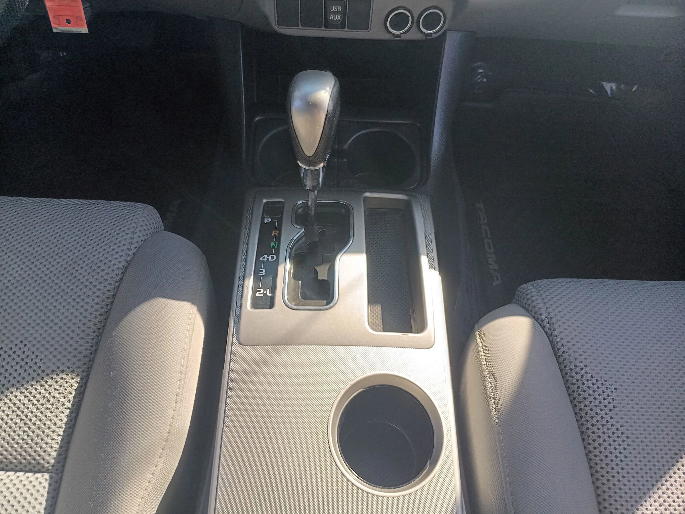 Used 2015 Toyota Tacoma 4x4 Double Cab image 23