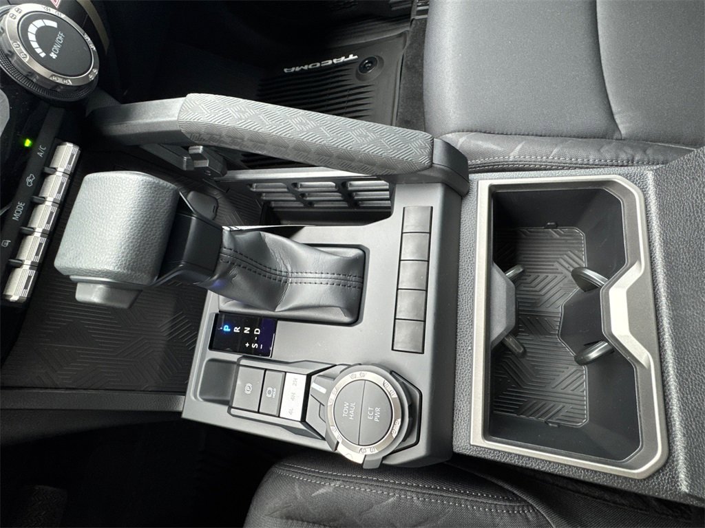 New 2026 Toyota Tacoma SR5 image 27