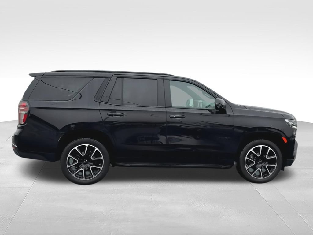 Used 2022 Chevrolet Tahoe RST w/ Luxury Package AWD/4WD image 9