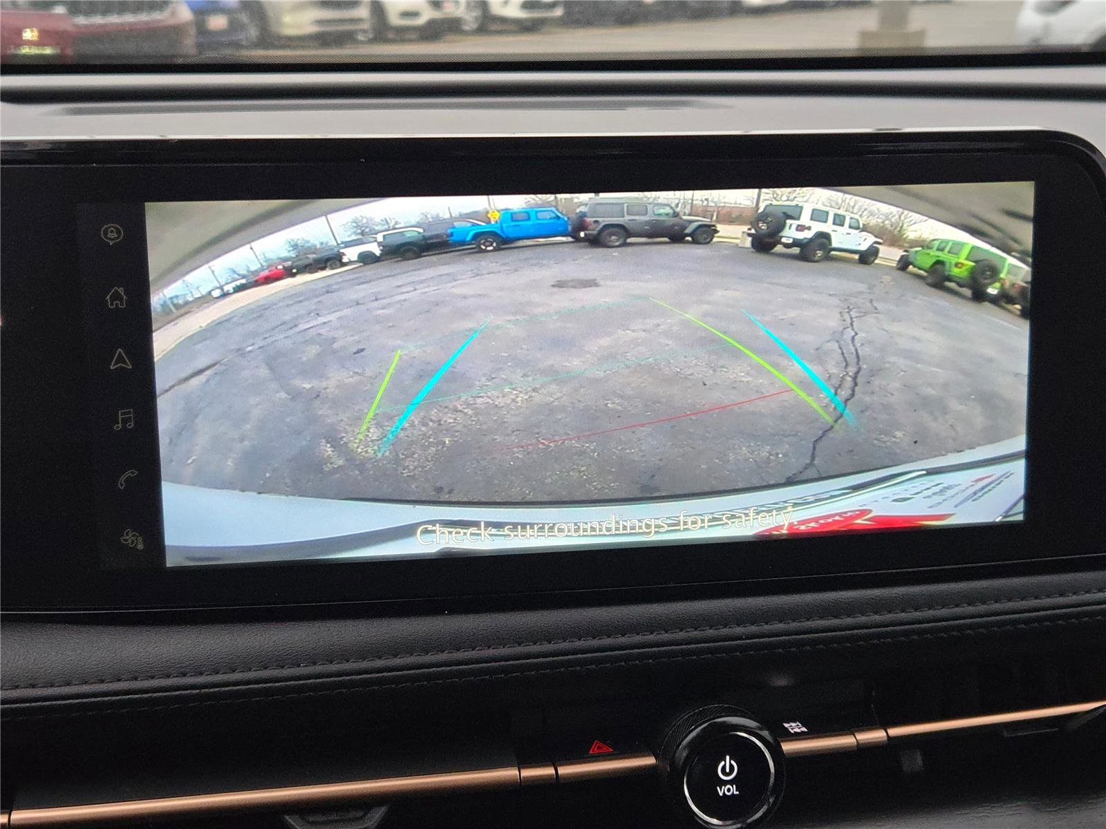 Used 2023 Nissan Ariya AWD image 31