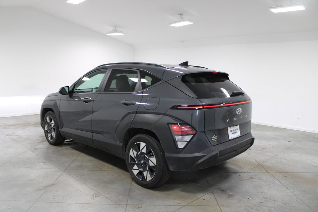 Used 2024 Hyundai Kona SEL image 7