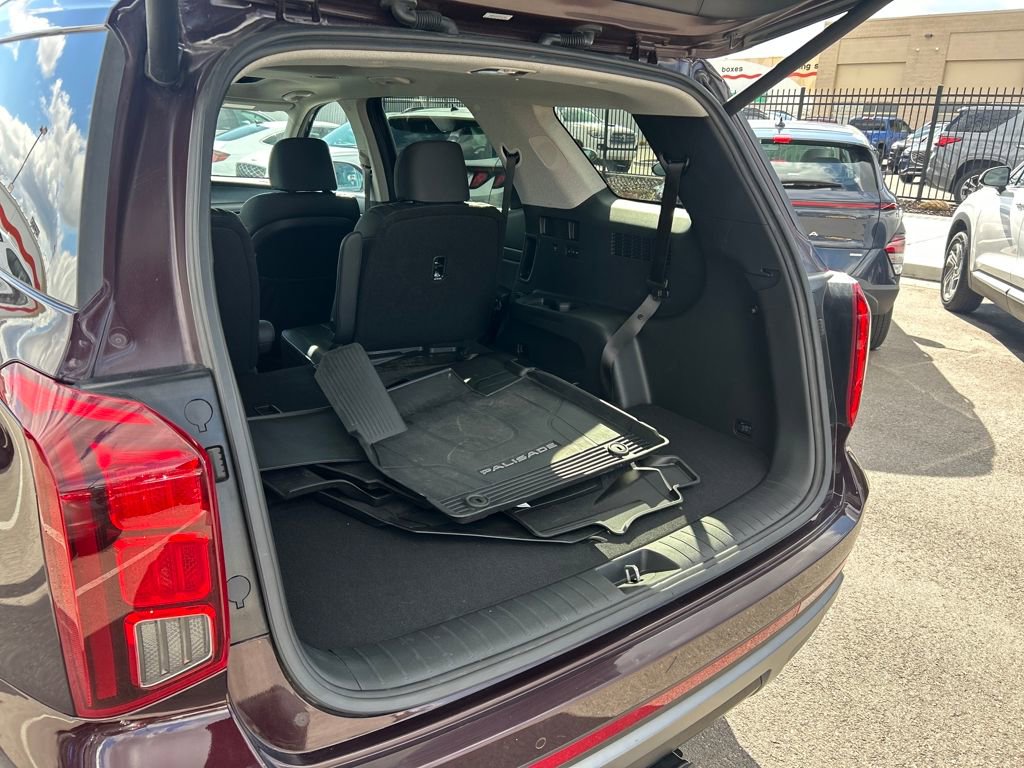 Used 2023 Hyundai Palisade Limited image 30