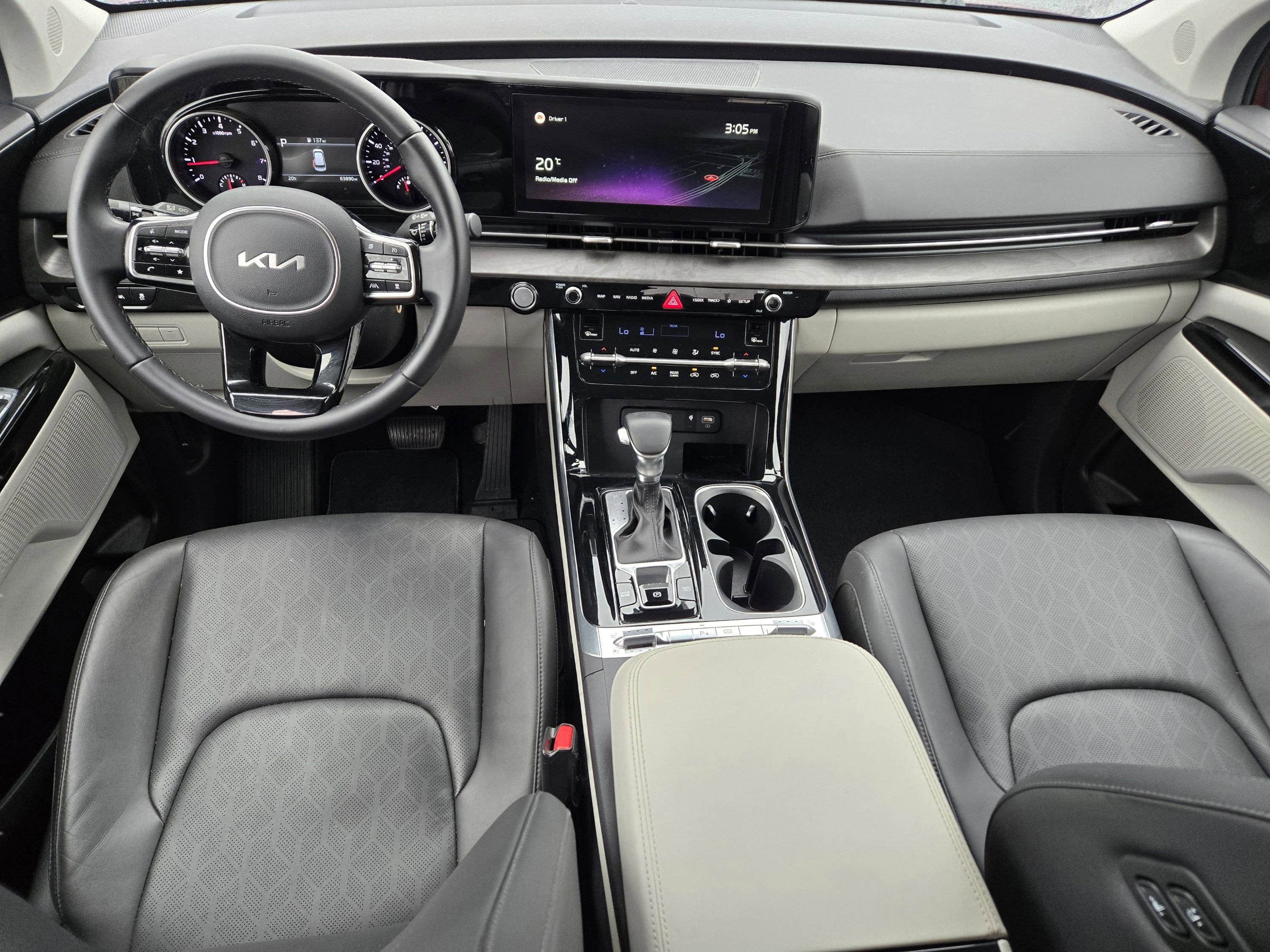 Used 2022 Kia Carnival SX image 18