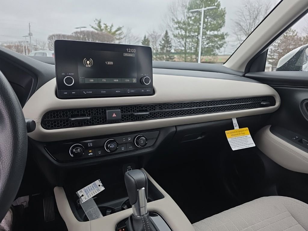 Used 2023 Honda HR-V LX image 20