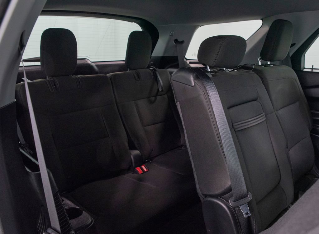 Used 2022 Ford Explorer XLT AWD/4WD image 20