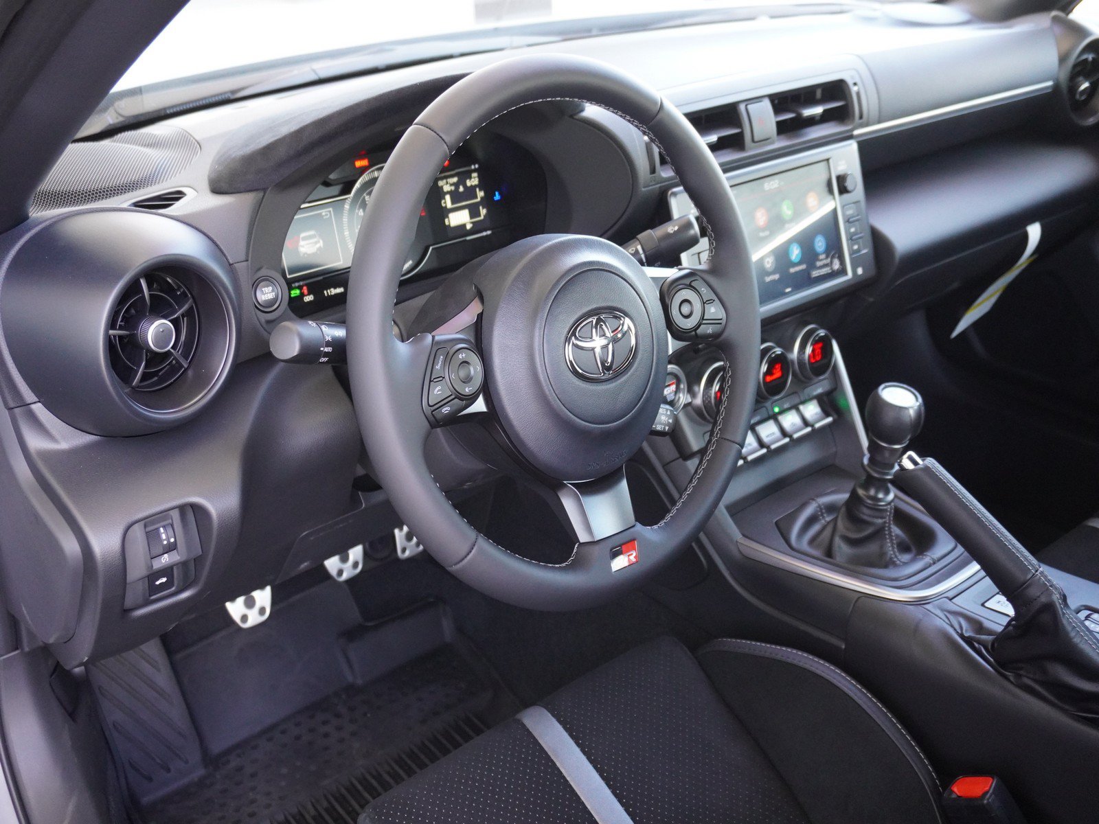 New 2026 Toyota GR86 Premium RWD image 12