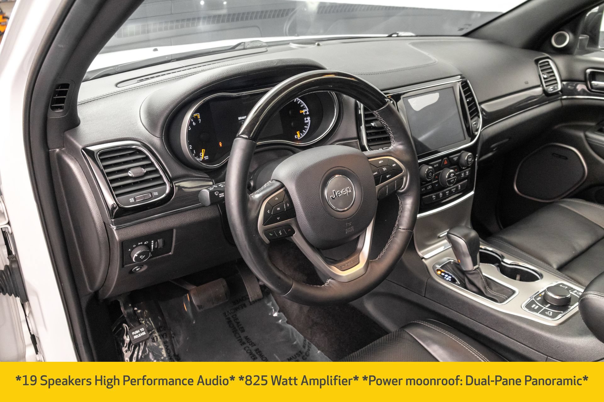 Used 2019 Jeep Grand Cherokee Overland AWD/4WD image 5