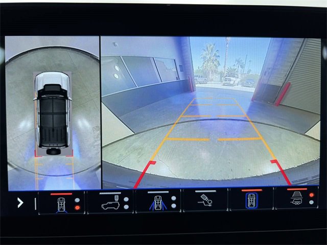 Used 2024 GMC Hummer EV 2X w/ Extreme Off-Road Package image 15