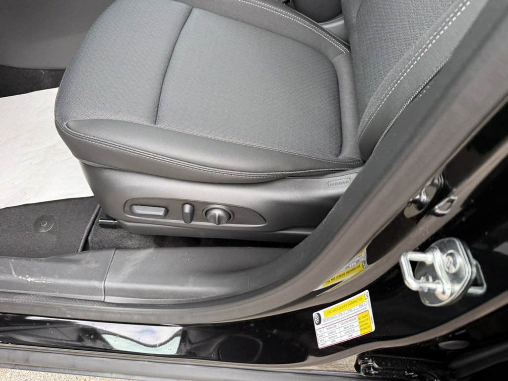 New 2026 Buick Encore GX Preferred w/ Comfort Package AWD/4WD image 12