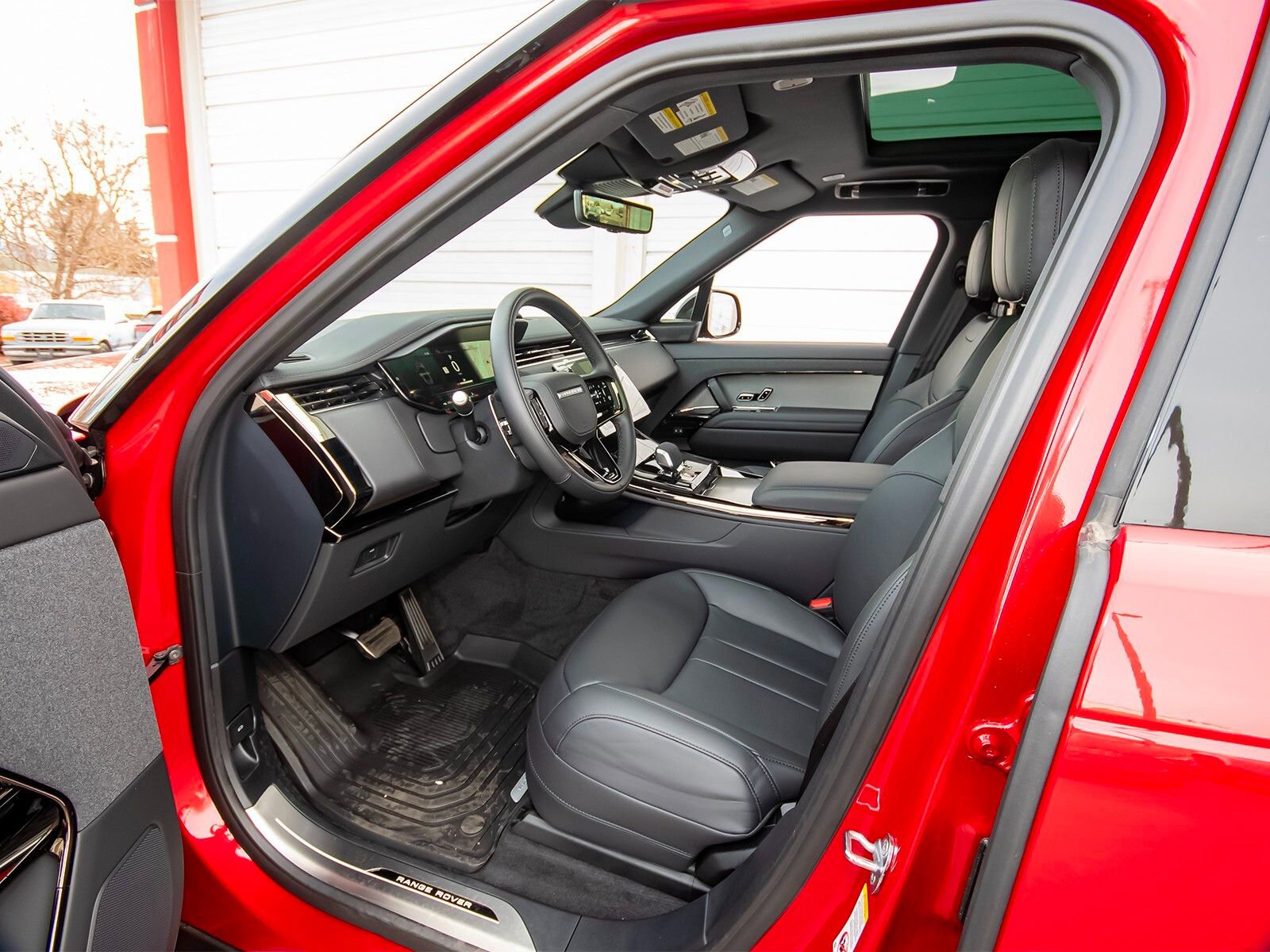 New 2025 Land Rover Range Rover Sport Dynamic SE image 36