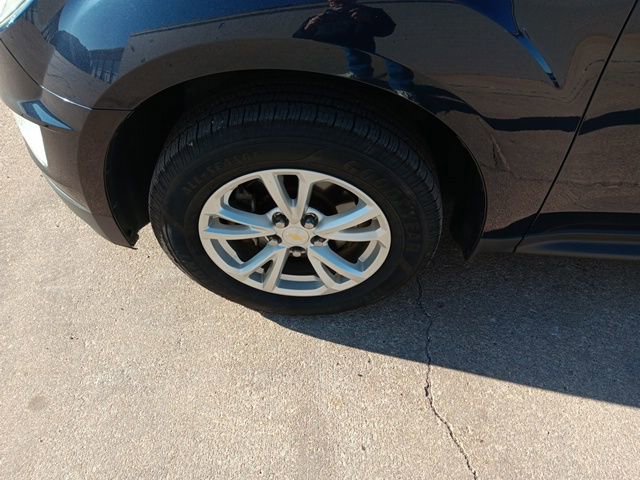 Used 2017 Chevrolet Equinox LT w/ Convenience Package image 31