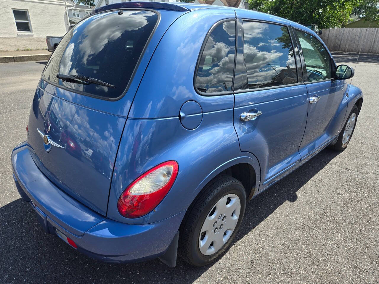 Used 2006 Chrysler PT Cruiser Touring FWD image 6