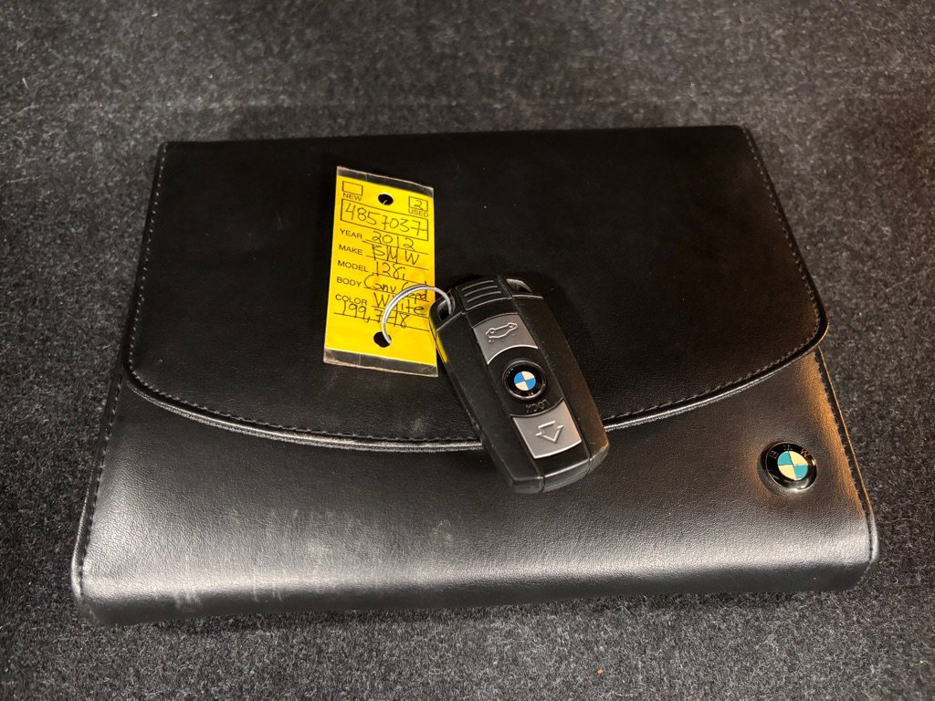 Used 2012 BMW 128i Convertible image 35