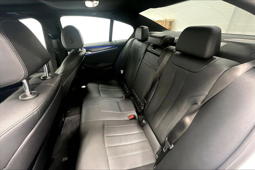 Used 2023 BMW 530i w/ M Sport Package RWD image 28