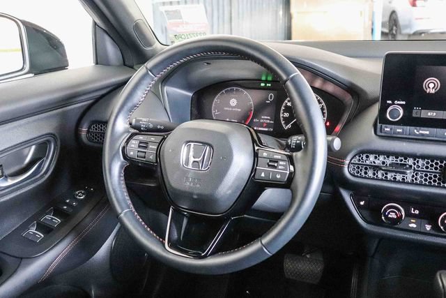 Certified 2025 Honda HR-V Sport image 17