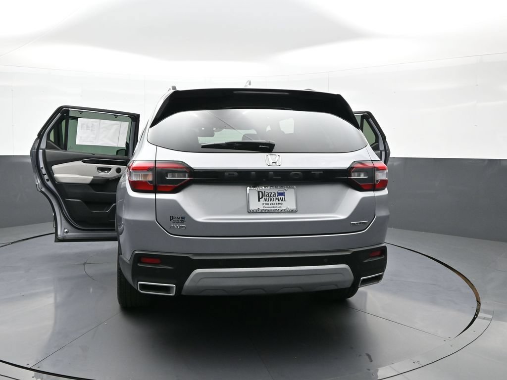 Certified 2023 Honda Pilot Touring image 53