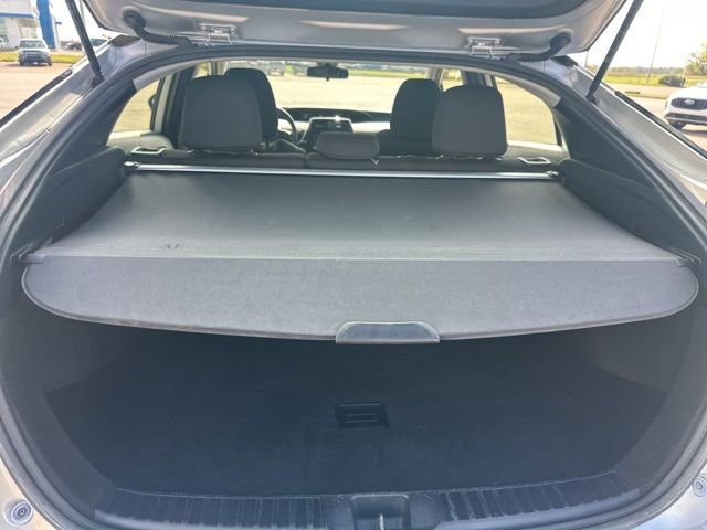 Used 2022 Toyota Prius LE image 20