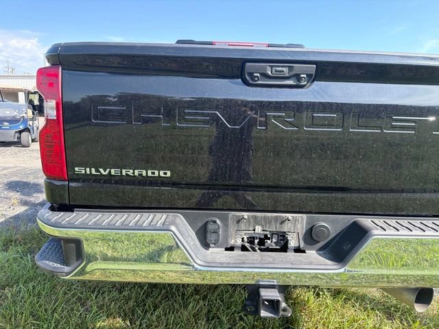 Used 2026 Chevrolet Silverado 2500 LT AWD/4WD image 14