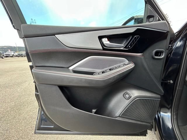 Used 2025 Acura MDX A-Spec AWD/4WD image 29