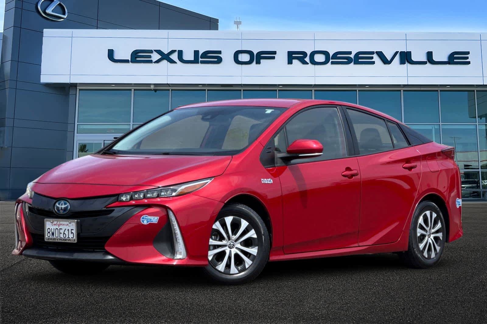 Used 2021 Toyota Prius Prime XLE FWD video 1