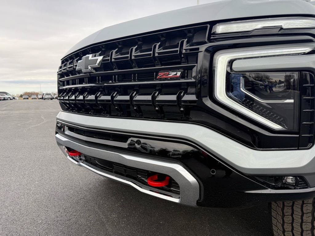 Used 2025 Chevrolet Tahoe Z71 w/ Z71 Off-Road Package AWD/4WD image 12