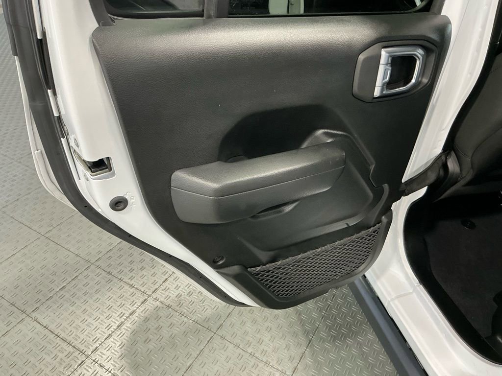 Used 2022 Jeep Wrangler Unlimited Rubicon 4xe image 56