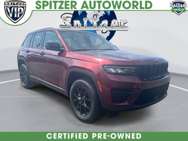 Certified 2024 Jeep Grand Cherokee Altitude AWD/4WD image 1